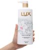 Sữa tắm sáng mịn Lux White Impress 530g