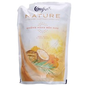 Nước xả vải Comfort Nature chiết xuất dầu dừa và nha đam túi 1.6 lít