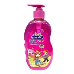 Dầu tắm gội trẻ em Kodomo Fruity Berry 400ml