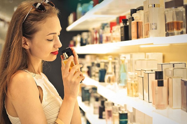 【Gợi Ý】Top 10 Các Loại Nước Hoa Chanel Nữ Mùi Thơm Nhất Hiện Nay